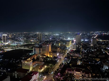 Oftvleeloo トップスター 画像