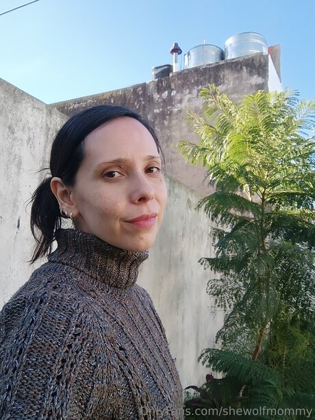 Shewolfdani ポルノスター ヌード 写真