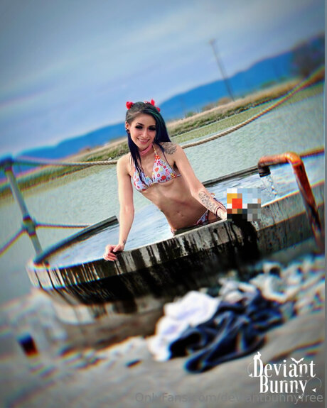 Deviantbunnyfree ポルノスター ヌード ギャラリー