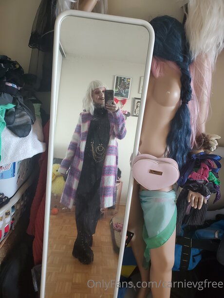 Carnievgfree 無料モデル 画像