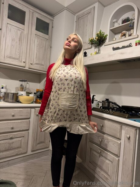 Ulalakissma モデル 画像