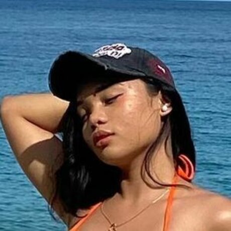 _arimae__ ホットモデル 写真