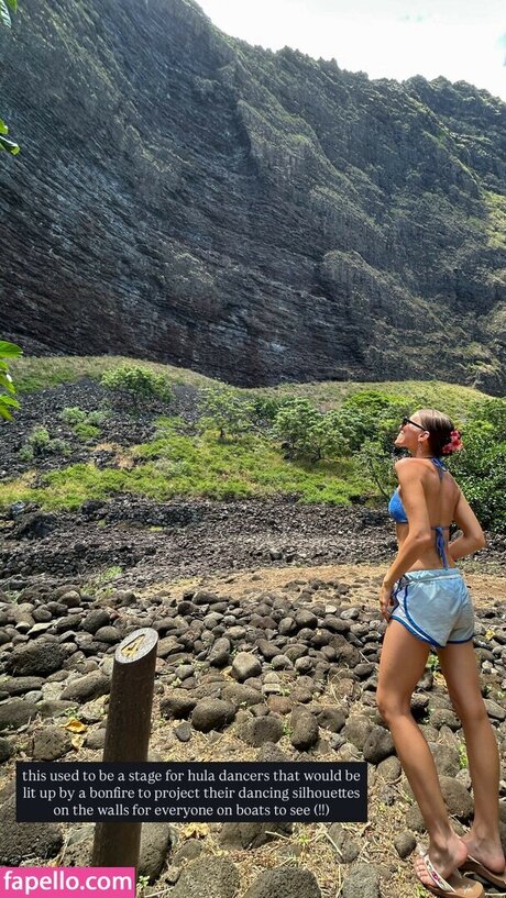 年配の熟女オンリーファンズ アートxxx ギャラリー