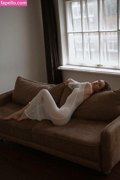 アジア人ティーン巨乳オンリーファンズ ポルノ 写真