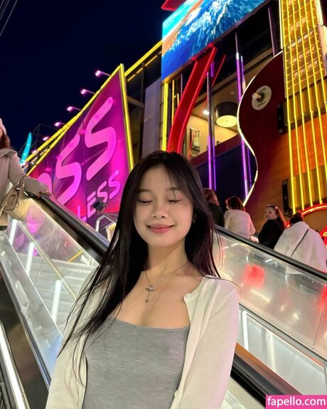 iloveukitty_ ポルノモデル 写真