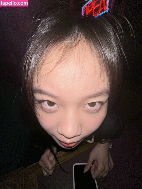 iloveukitty_ ポルノスター アート 写真