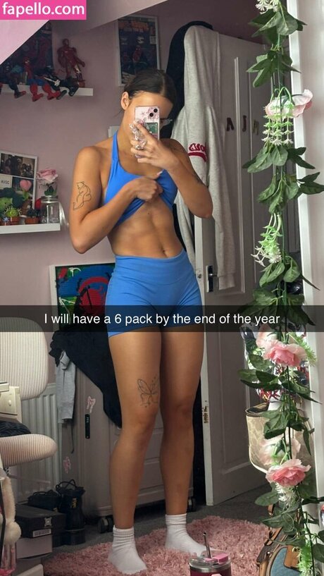 フィットネスベイビーオンリーファンズ ポルノグラフィック ギャラリー