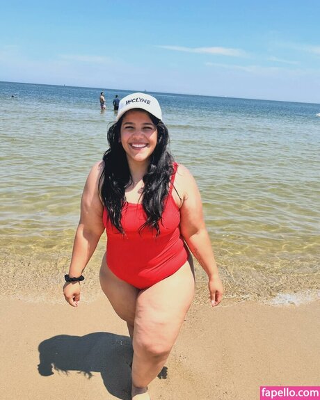 Duyein Martinez ヌードのポルノスター ギャラリー