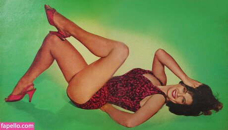 大学のアジア人オンリーファンズ ポルノ ギャラリー