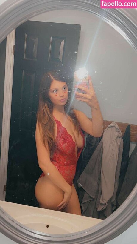 Kayleigh Victoria ヌードモデル 写真