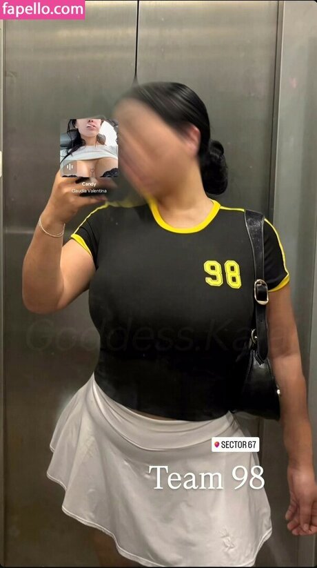 Kajal Sinha 素敵なモデル 画像