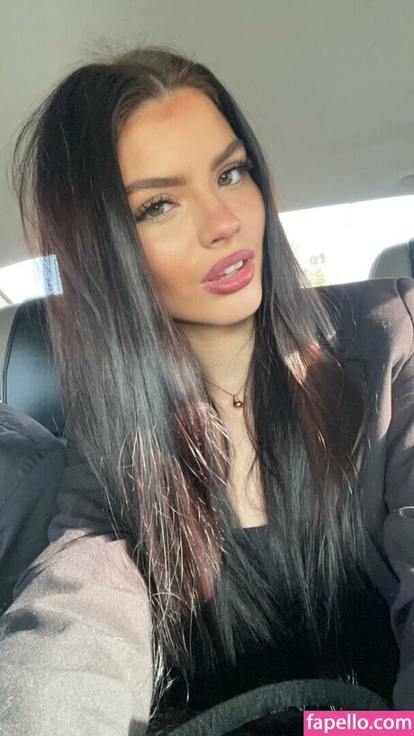 Lacey Solberg 高品質女優 写真