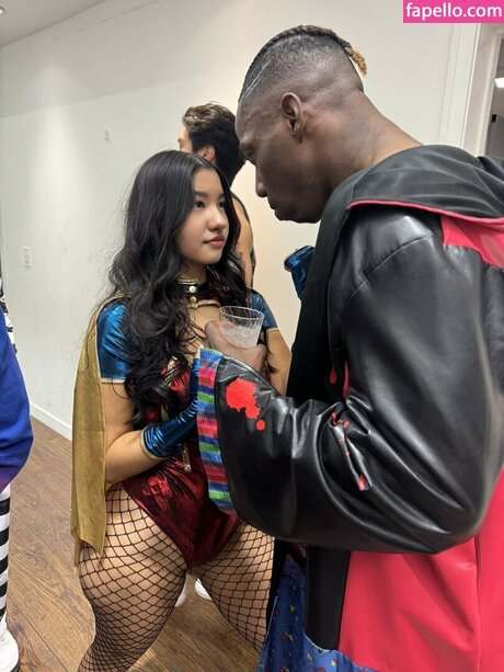 Clara Shirai ホットなポルノスター 画像