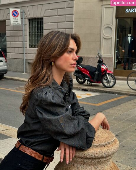 肉厚熟女オンリーファンズ 無料アダルト 写真