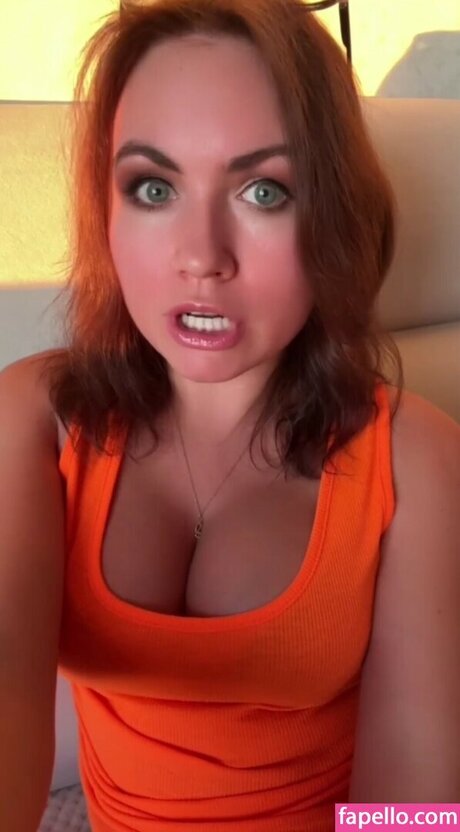 Nika Kolosova ホットなポルノスター 写真