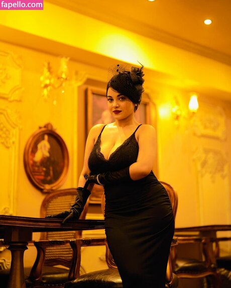 mumtahinaaa_ 高品質スター 写真