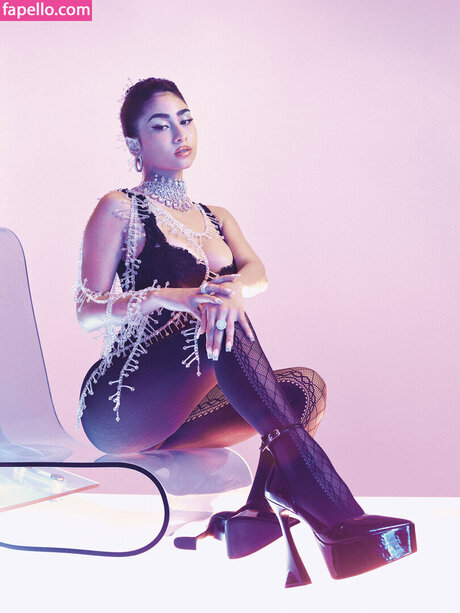 Paloma Mami セックス女優 写真