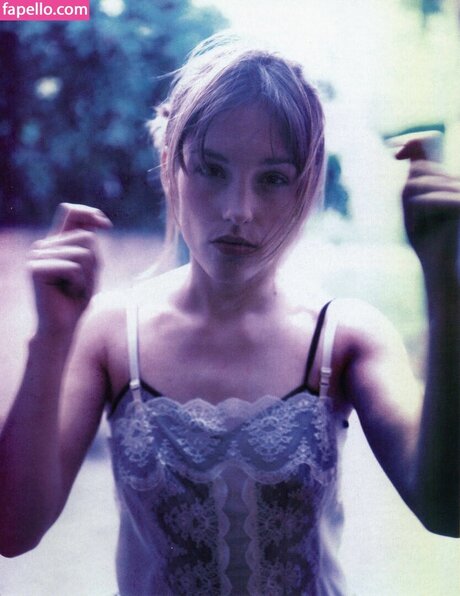 ミラーセルフィーオンリーファンズ 無料セックス アーカイブ