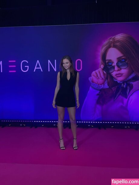 Chelsea Mayer 高品質のポルノスター 写真