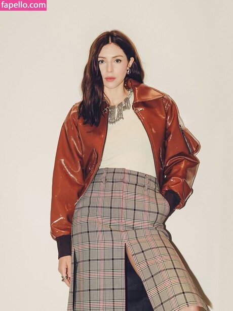 Hermione Corfield ヌードモデル 写真