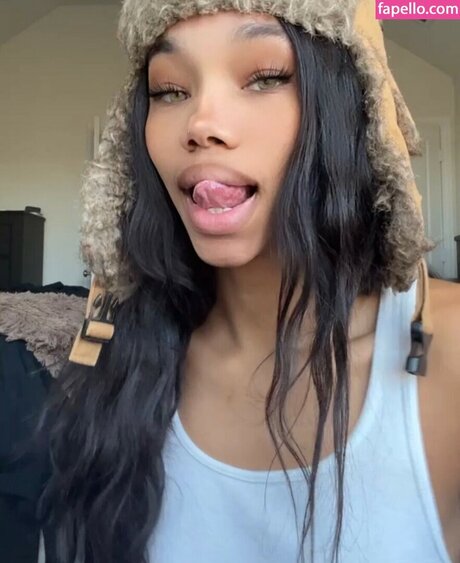 telleyyyy スター ヌード アーカイブ