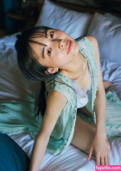 Hiroe Igeta エロティック女優 写真