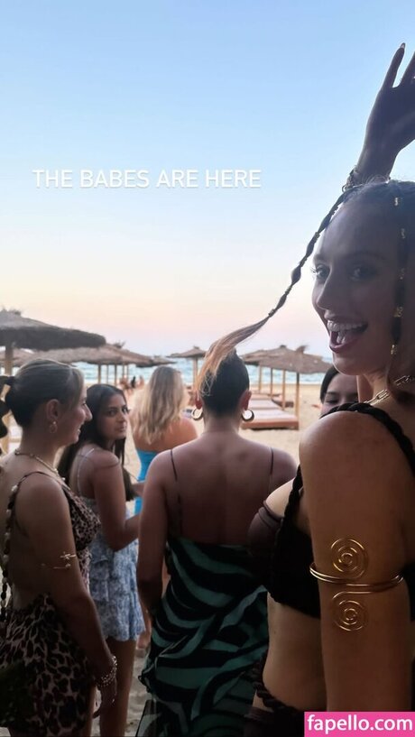 Malley Doherty 美しいモデル 写真