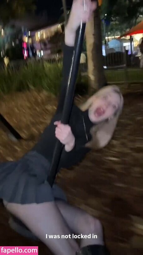 最もホットなティーンオンリーファン ホットヌード ギャラリー