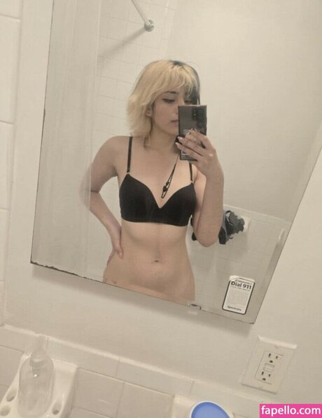 アジアの無料オンリーファンズ ホットセクシー 画像