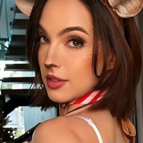 Miss Bri Torres ホット女優 ギャラリー