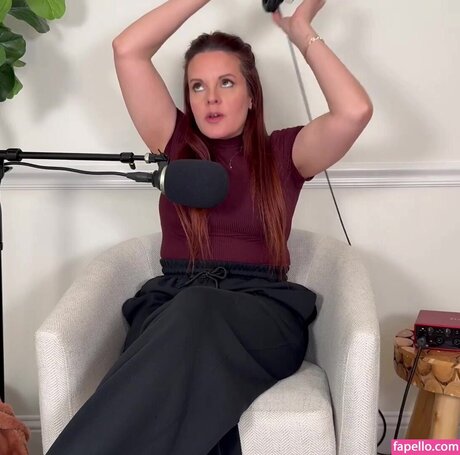 Colette Butler スター ギャラリー