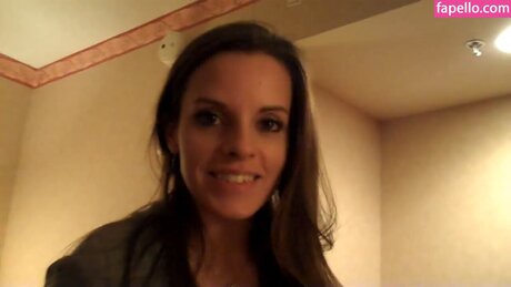 Colette Butler ポルノスター アート 写真