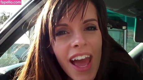 Colette Butler 完璧なモデル 画像