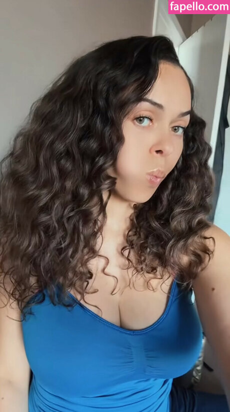 Macbethanie 完璧なモデル 画像