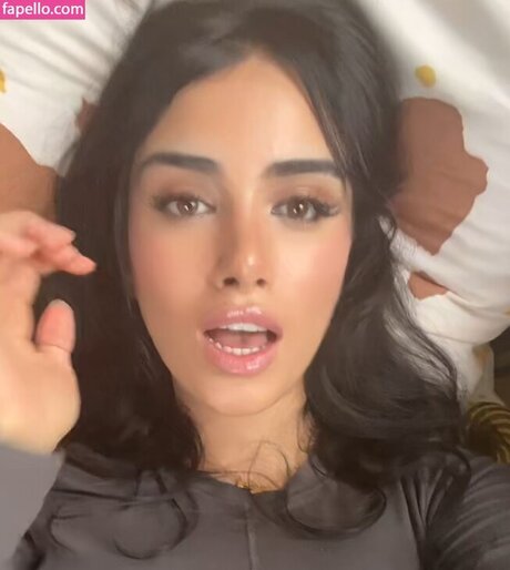 イタリア人熟女オンリーファンズ ホット裸 画像