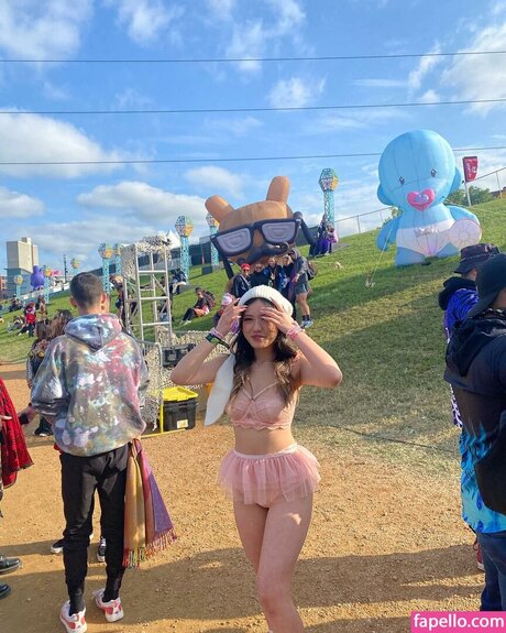 Celia Tran 無料女優 画像