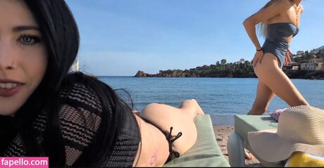 Fishtank ポルノスター 裸 写真