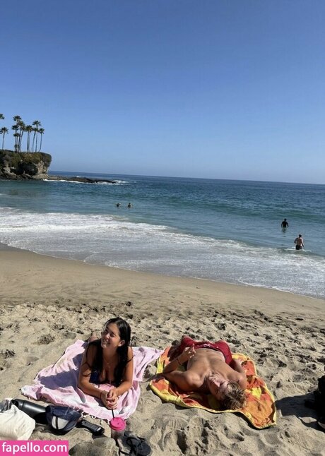 Camilla Marini 美しいスター 写真