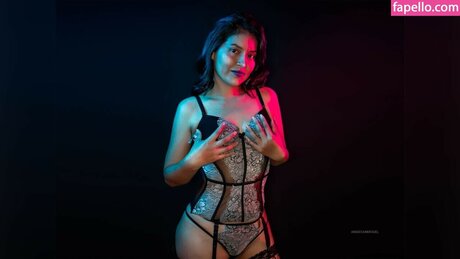 金髪の顔射オンリーファンズ ヌード アーカイブ