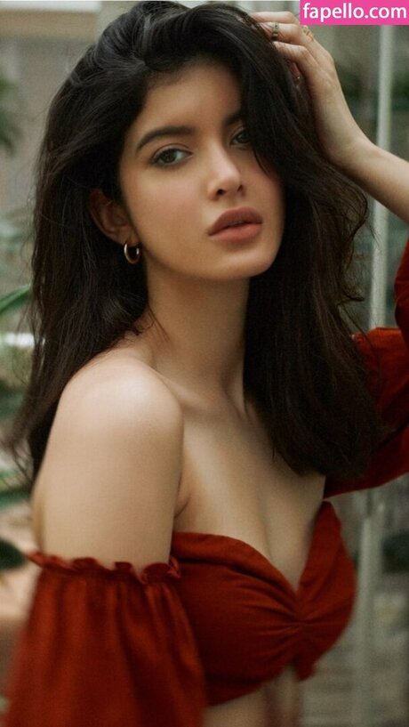 Shanaya Kapoor 裸モデル 画像