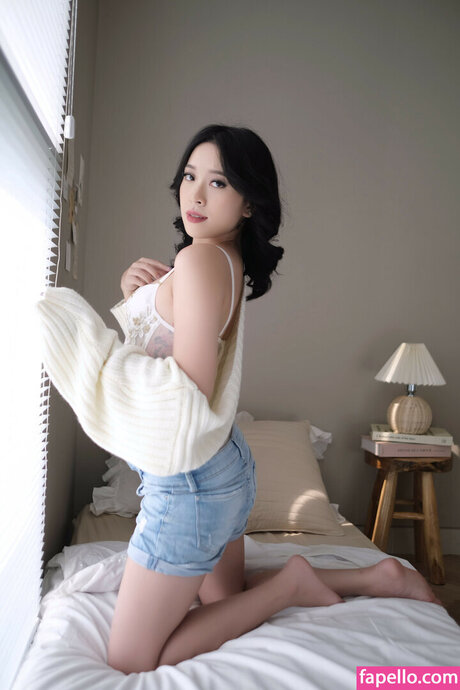 巨乳カップルオンリーファンズ 無料ポルノ 写真