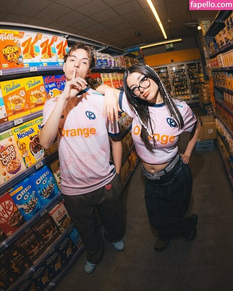 helydiaa アート女優 ギャラリー