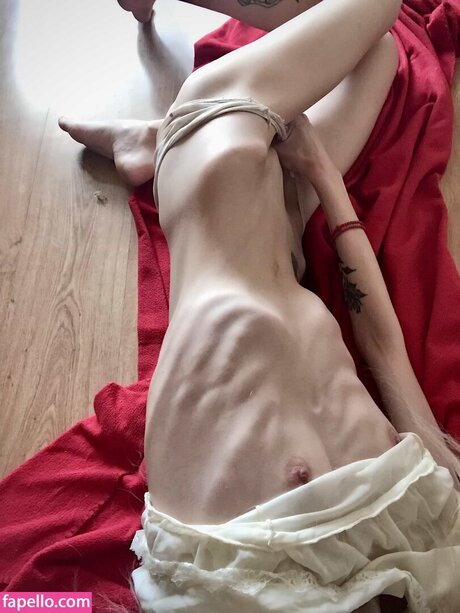 La Strawberry ポルノスター 可愛い アーカイブ