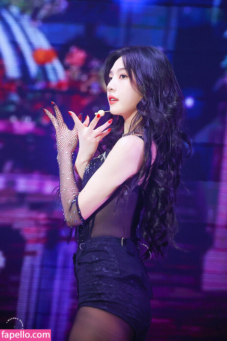 Park Soo young ヌードモデル ギャラリー