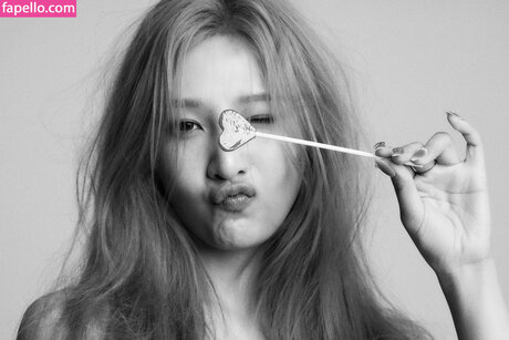 Park Soo young ヌードモデル 写真