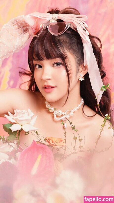 eca aura セクシーなスター 画像