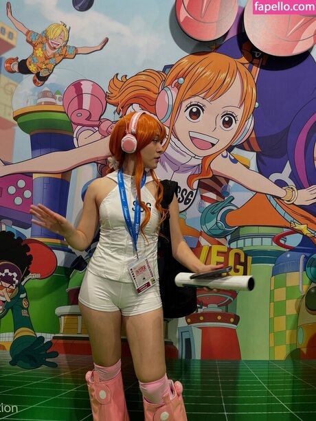 Kariwahh エロティックなスター ギャラリー