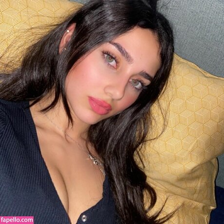 karimaa r HDスター 写真