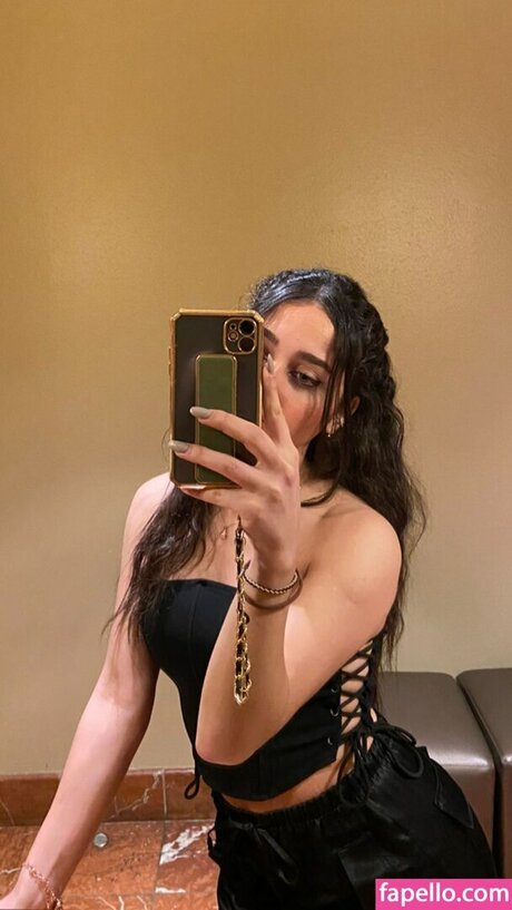 karimaa r ポルノスター アダルト 画像