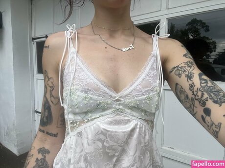 Mkultramilf 美しいモデル 写真